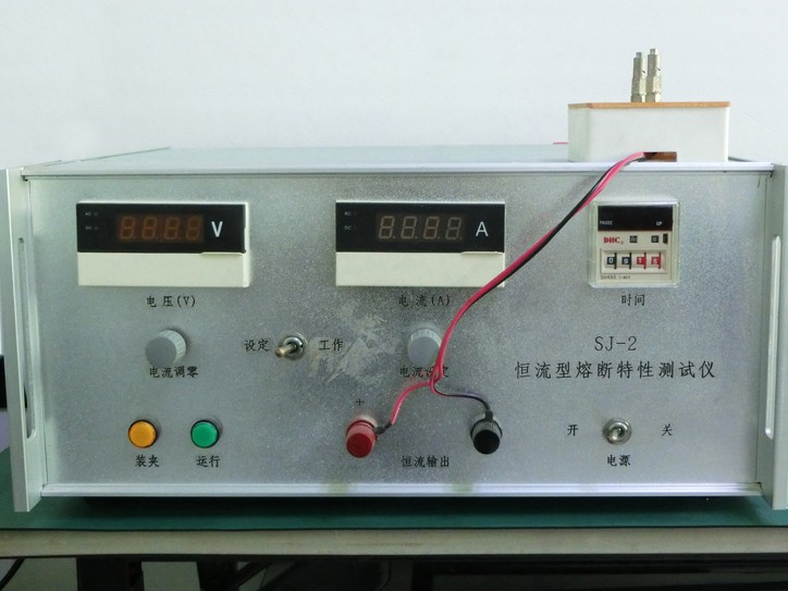 Constant current fuse tester